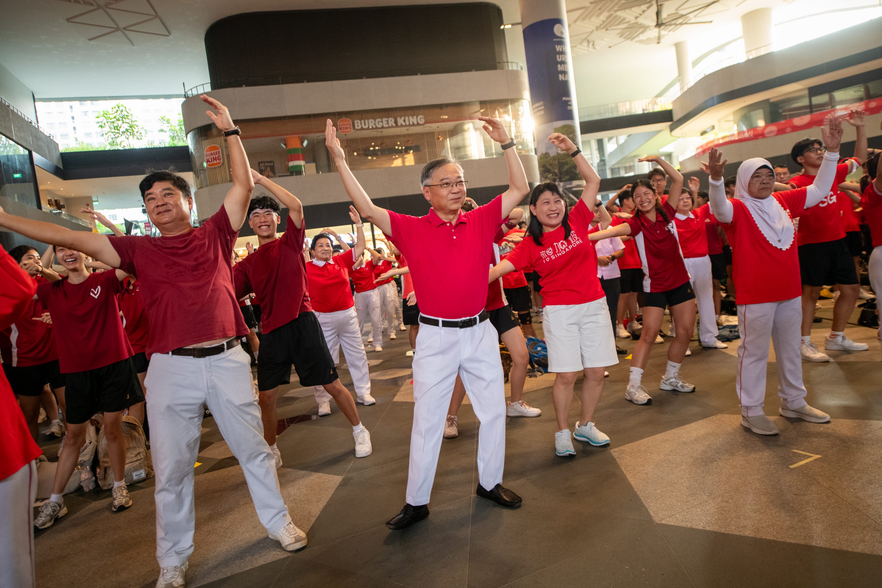 Qigong exercises with DPM Gan, Mr Bernard Tan, Mrs Woo Soo Min, and Qigong Shi Ba Shi Association Punggol community